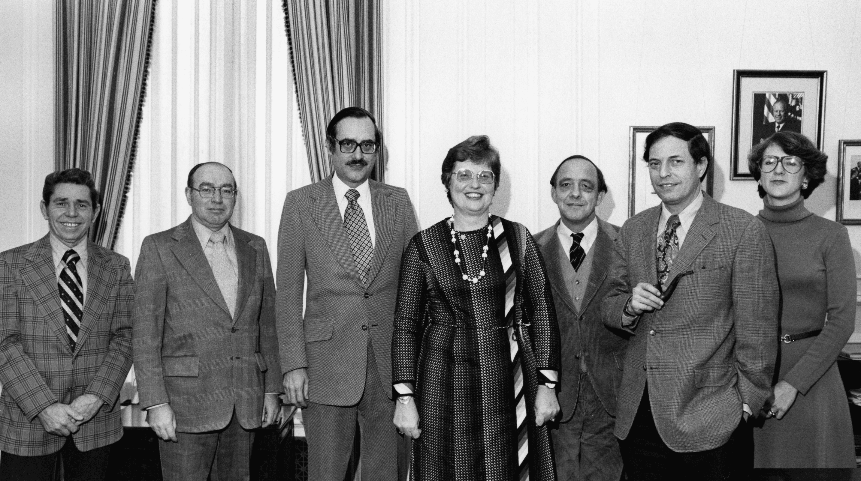 (November 18, 1976) - Presentation of Certificates of Appreciation by the American Revolution Bicentennial Administration